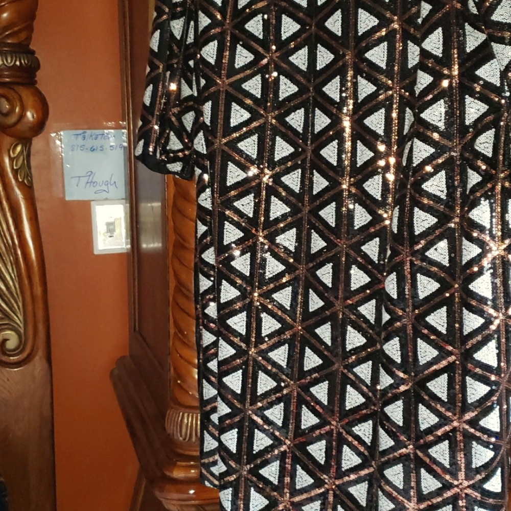 IVANKA TRUMP SEQUIN PARTY DRESS